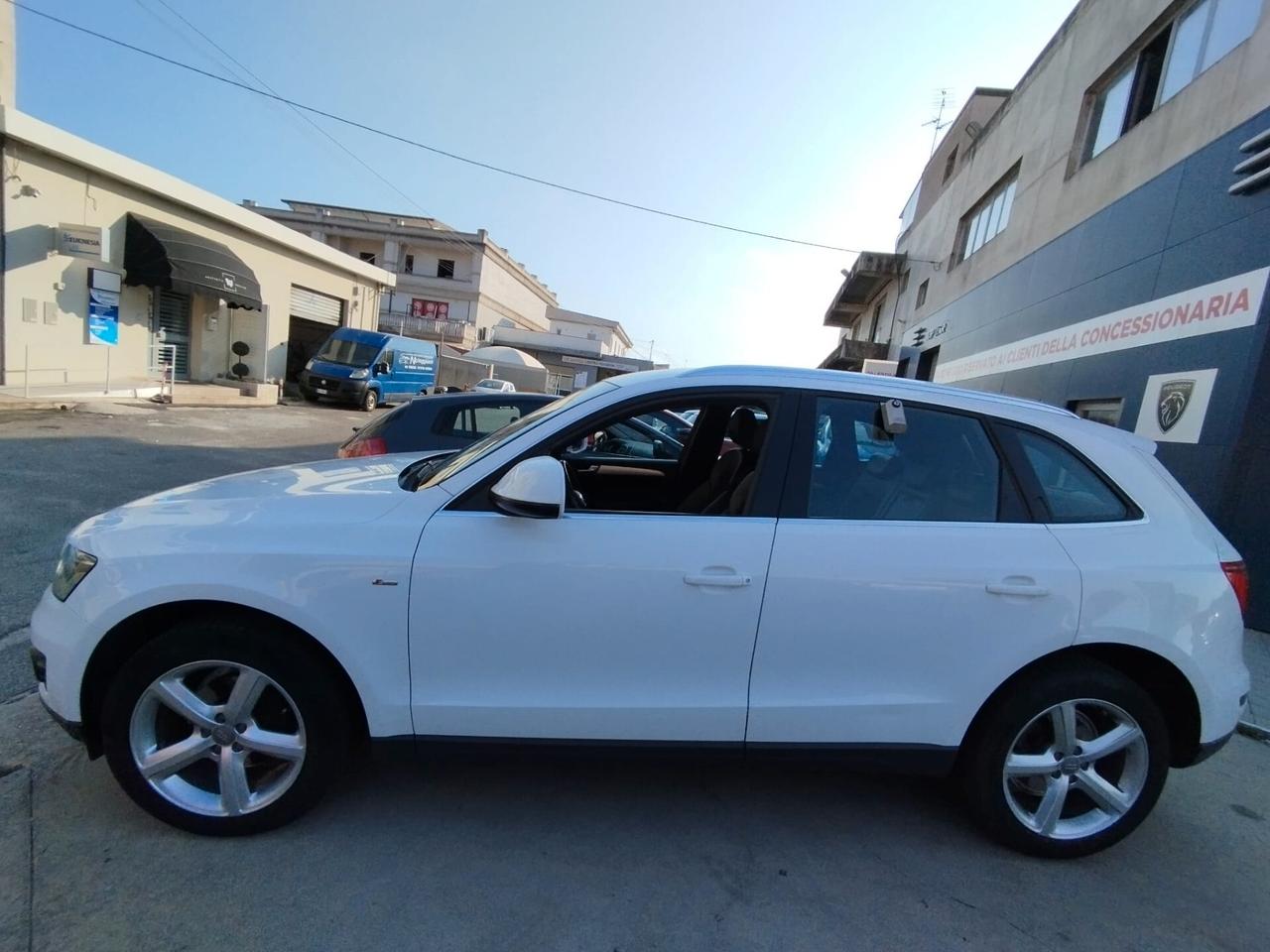 Audi Q5 2.0 TDI 143 CV quattro