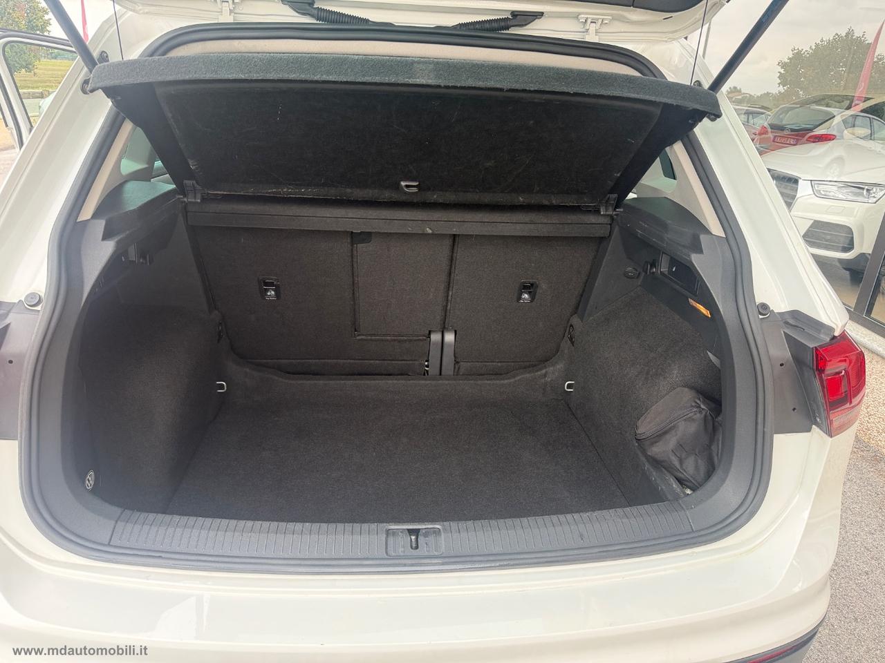VOLKSWAGEN Tiguan 2.0 TDI DSG Business BMT NUOVO MODELLO SOLO KM.125000