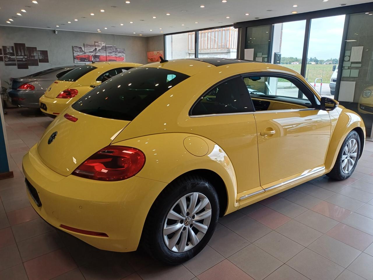 Volkswagen Maggiolino 1.2 TSI Design adatta a neopatentati