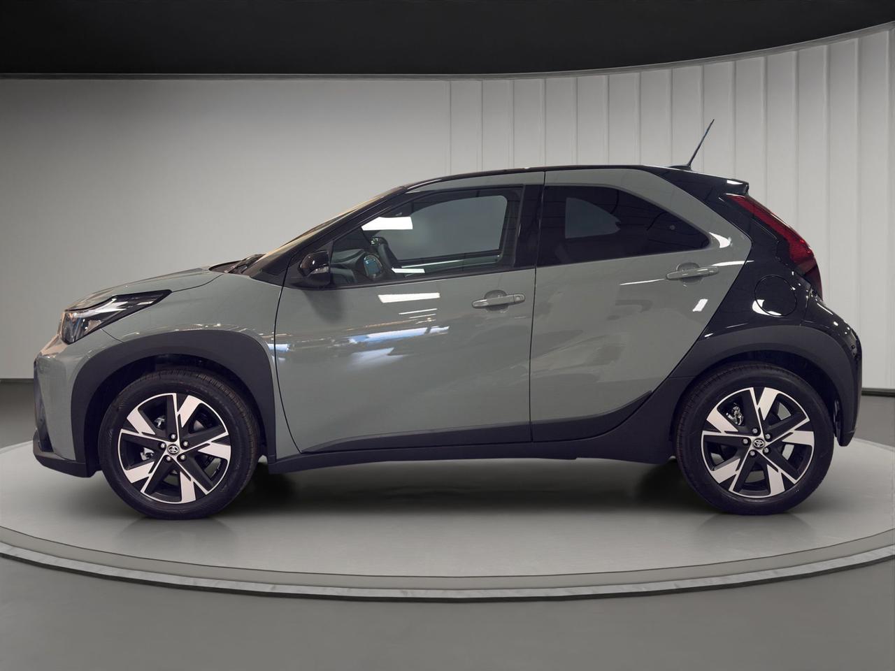 Toyota Aygo X 1.5 hybrid Icon e-cvt