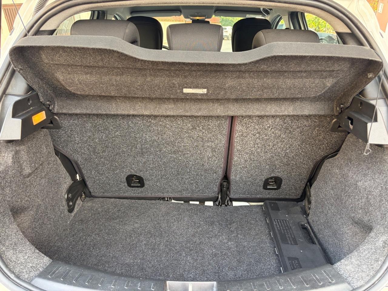 Lancia Ypsilon 1.0 FireFly benz ideale per neopate