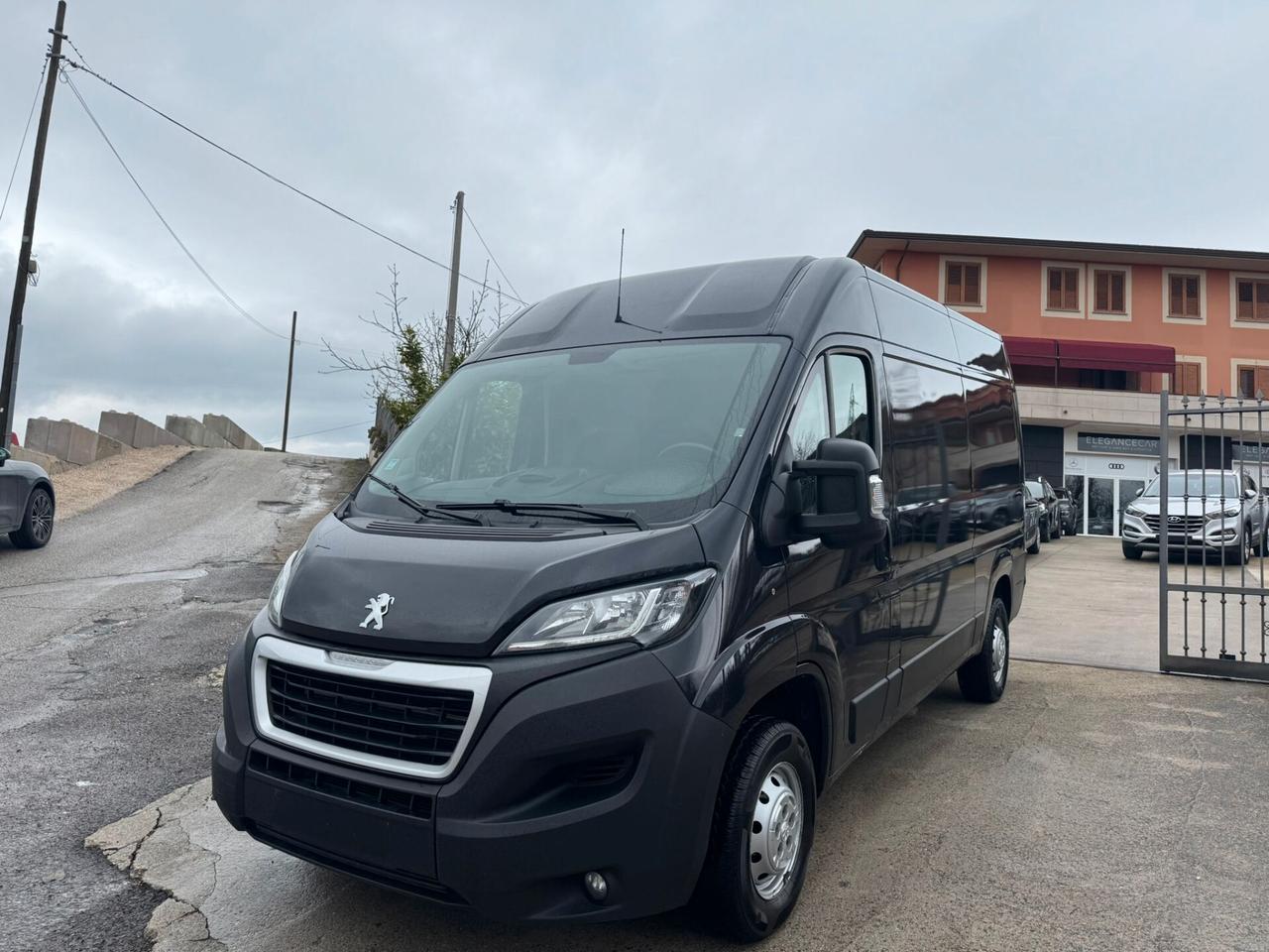 Peugeot Boxer 2.2 160cv