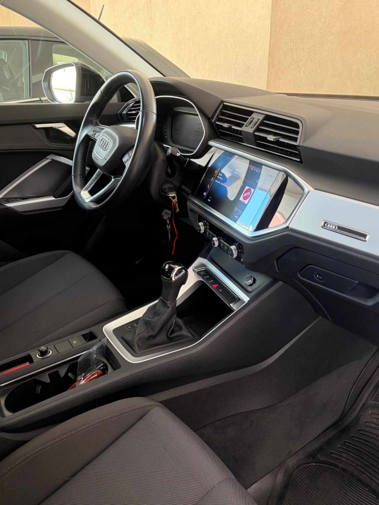 Audi Q3 35 TFSI S tronic line edition