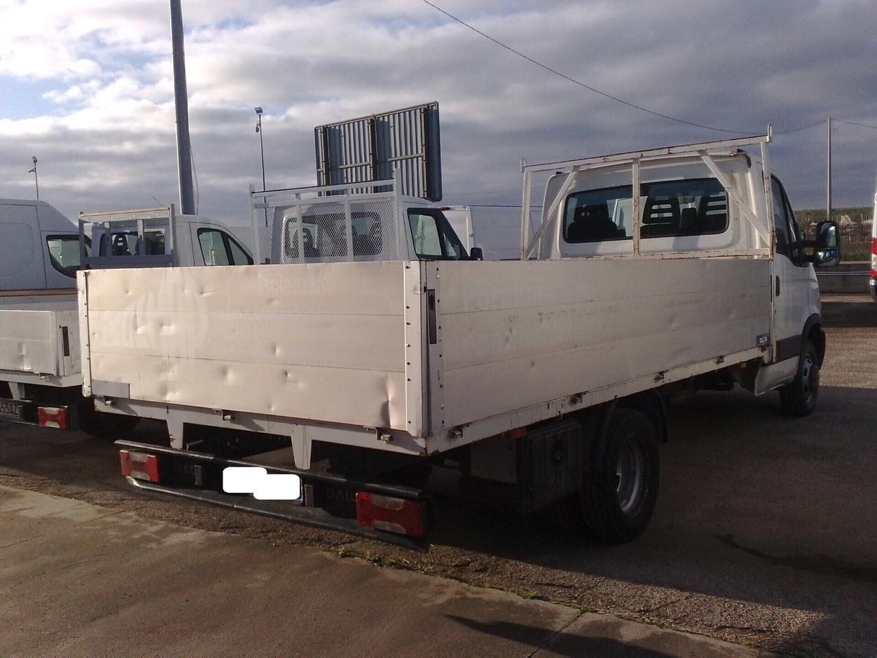 Iveco Daily 35c13 2.3hpt CASSONE FISSO - 2014