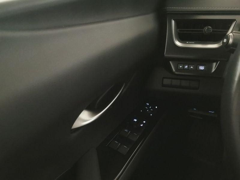 Lexus UX 250h 2.0 Midnight 2wd cvt