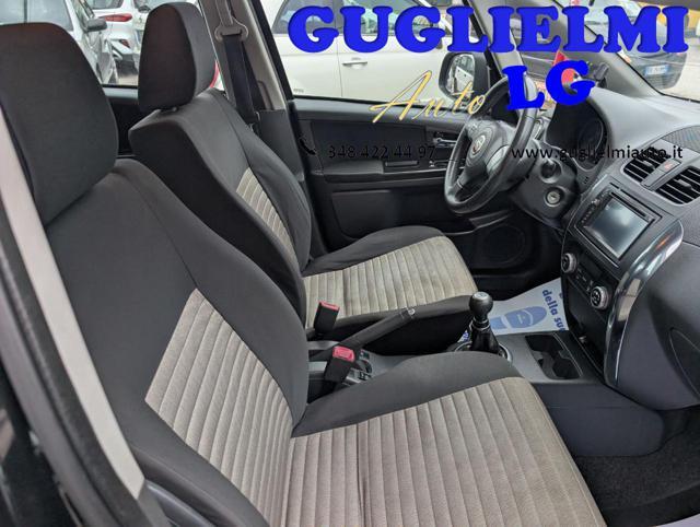 FIAT Sedici 1.6 16V 4x4 Emotion + NAVI/BLUETOOTH