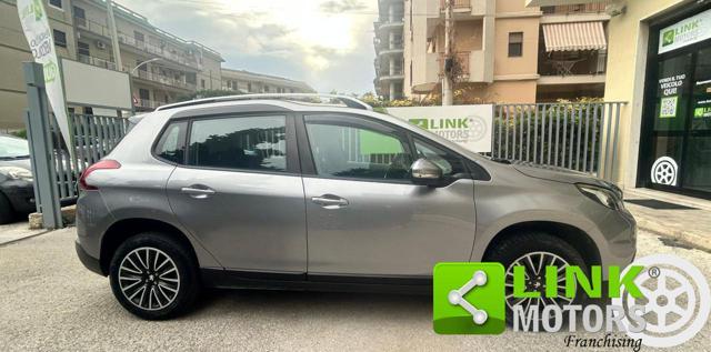PEUGEOT 2008 1° serie PureTech 82 Allure