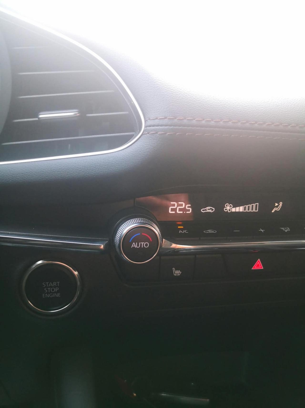 Mazda 3 2.0L e-Skyactiv-G 150 CV M Hybrid Homura ***GARANZIA 12/2029***