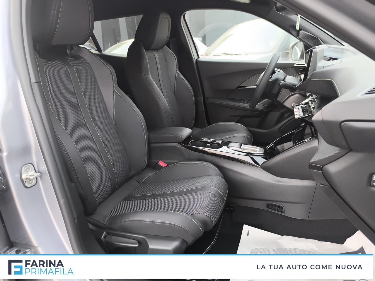 PEUGEOT 2008 1.2 hybrid GT 136cv e-dcs6