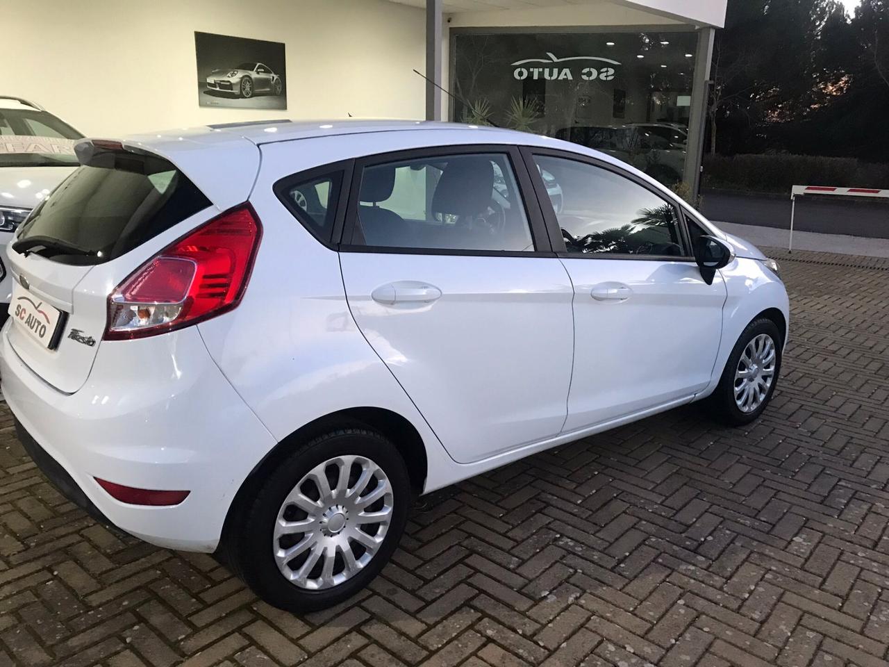 Ford Fiesta 1.4 5 porte Bz.- GPL Business