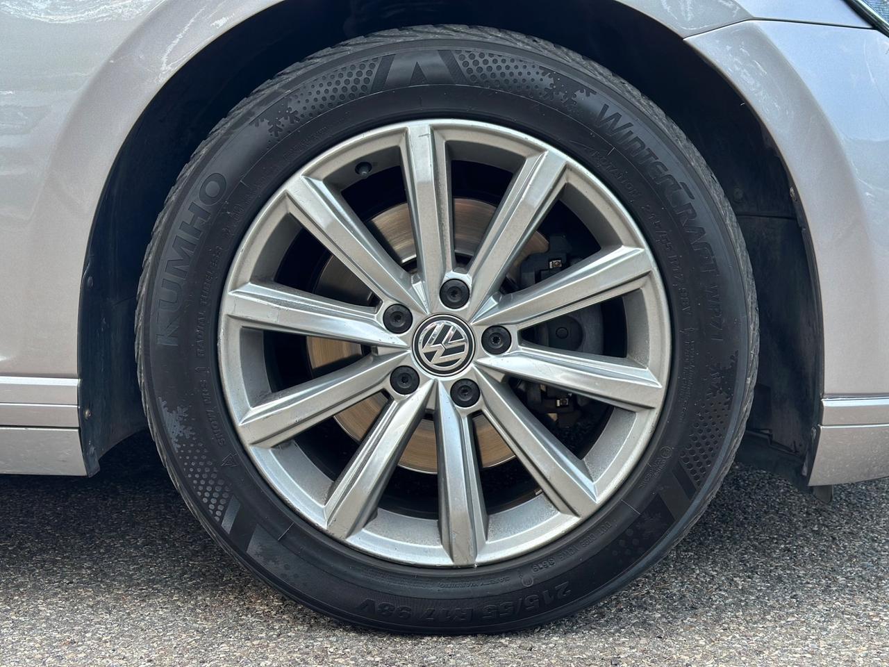 Volkswagen Passat Variant 2.0 TDI DSG Highline BlueMotion Technology