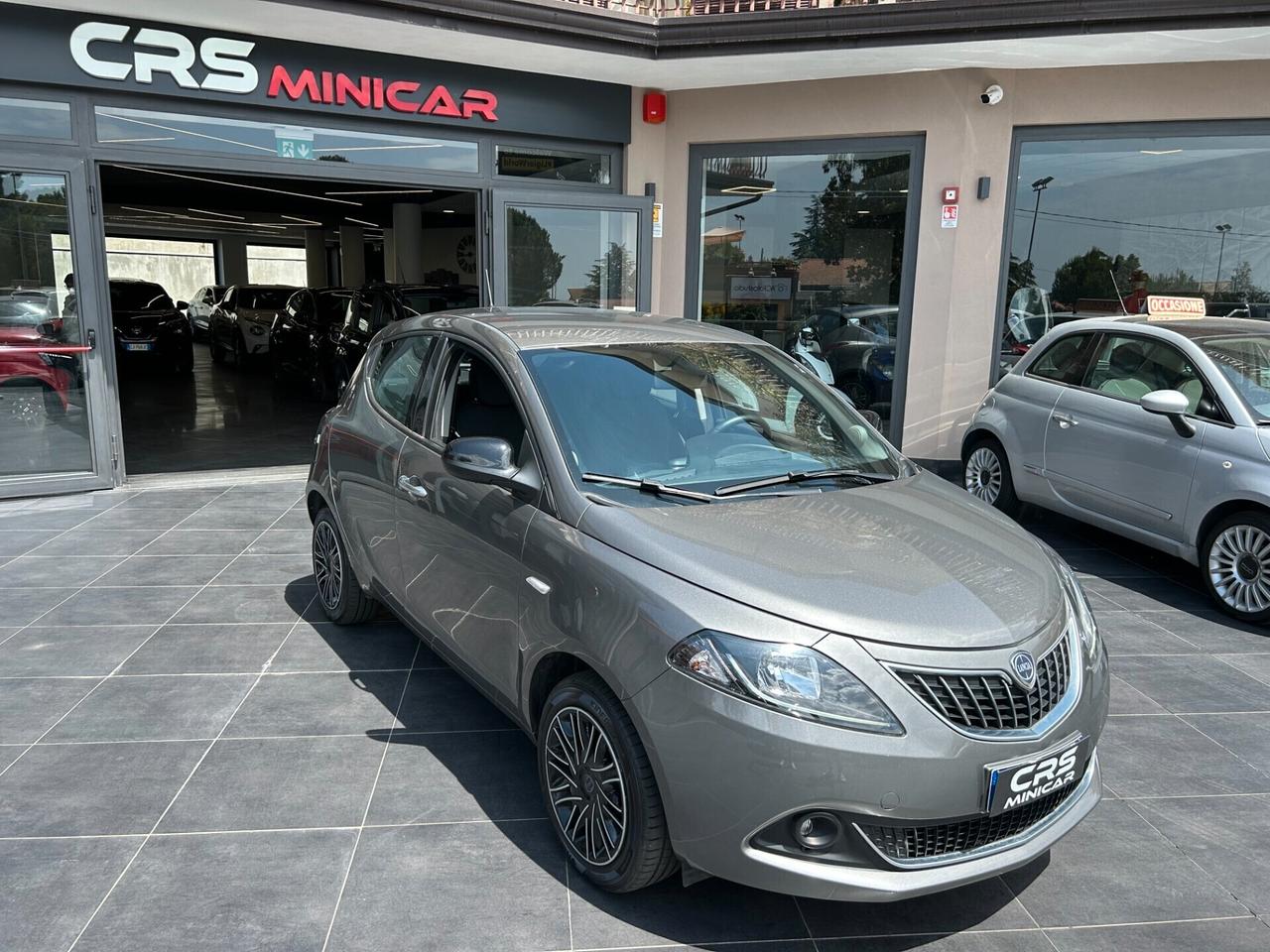 Lancia Ypsilon 1.0 FireFly 5 porte S&S Hybrid Gold