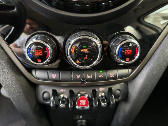 MINI Countryman 2.0 Cooper D Business Automatica - 17" - Navi