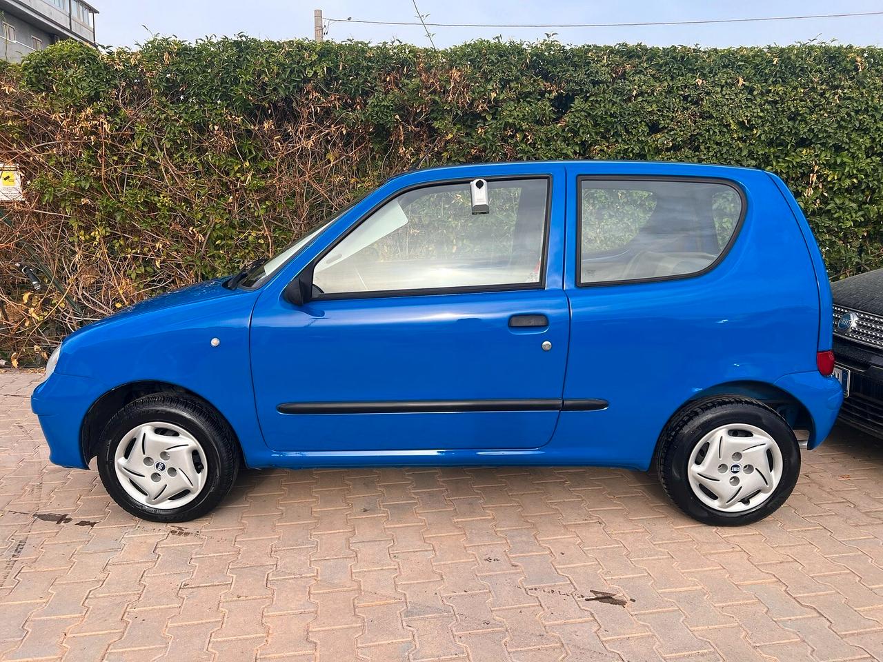 Fiat 600 1.1 ACTIVE OK NEOPATENTATI