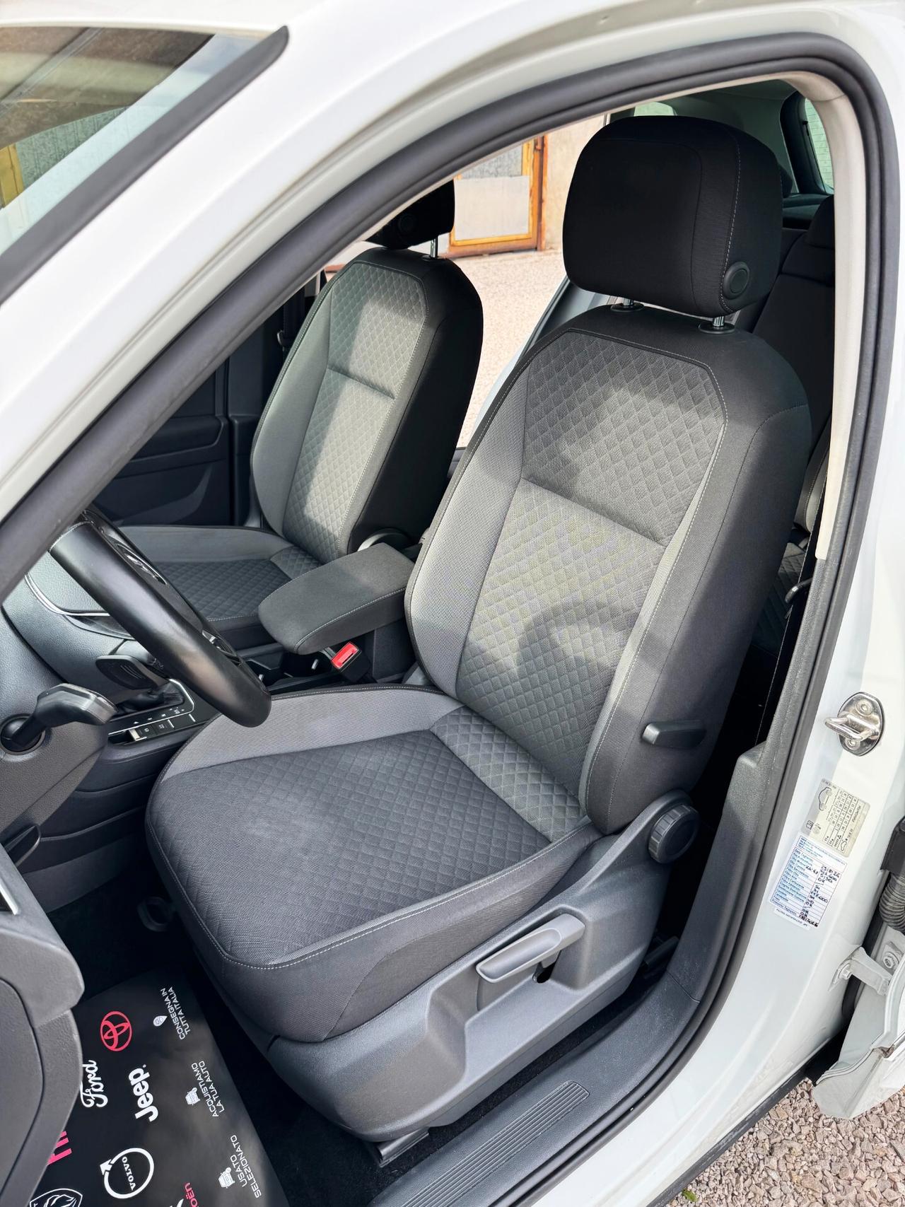 Volkswagen Tiguan 2.0 TDI 150cv DSG Sport R-Line | UNICO PROP.