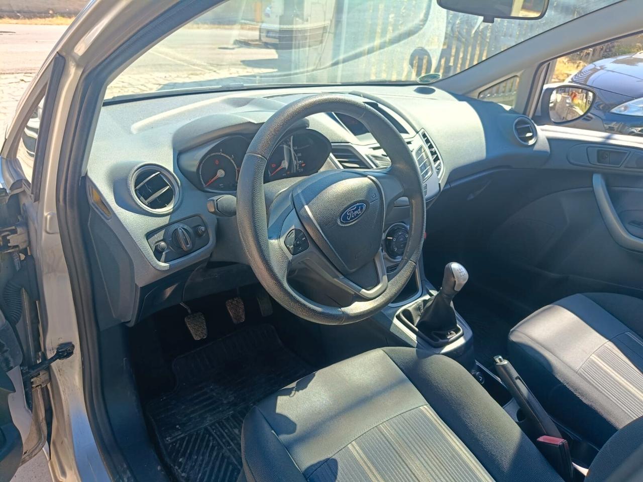 Ford Fiesta 1.2 82 CV 5 porte Titanium