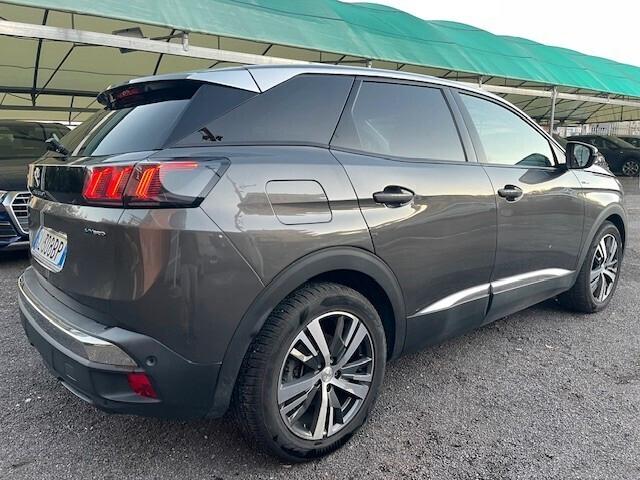 Peugeot 3008 Hybrid 225 e-EAT8 Allure