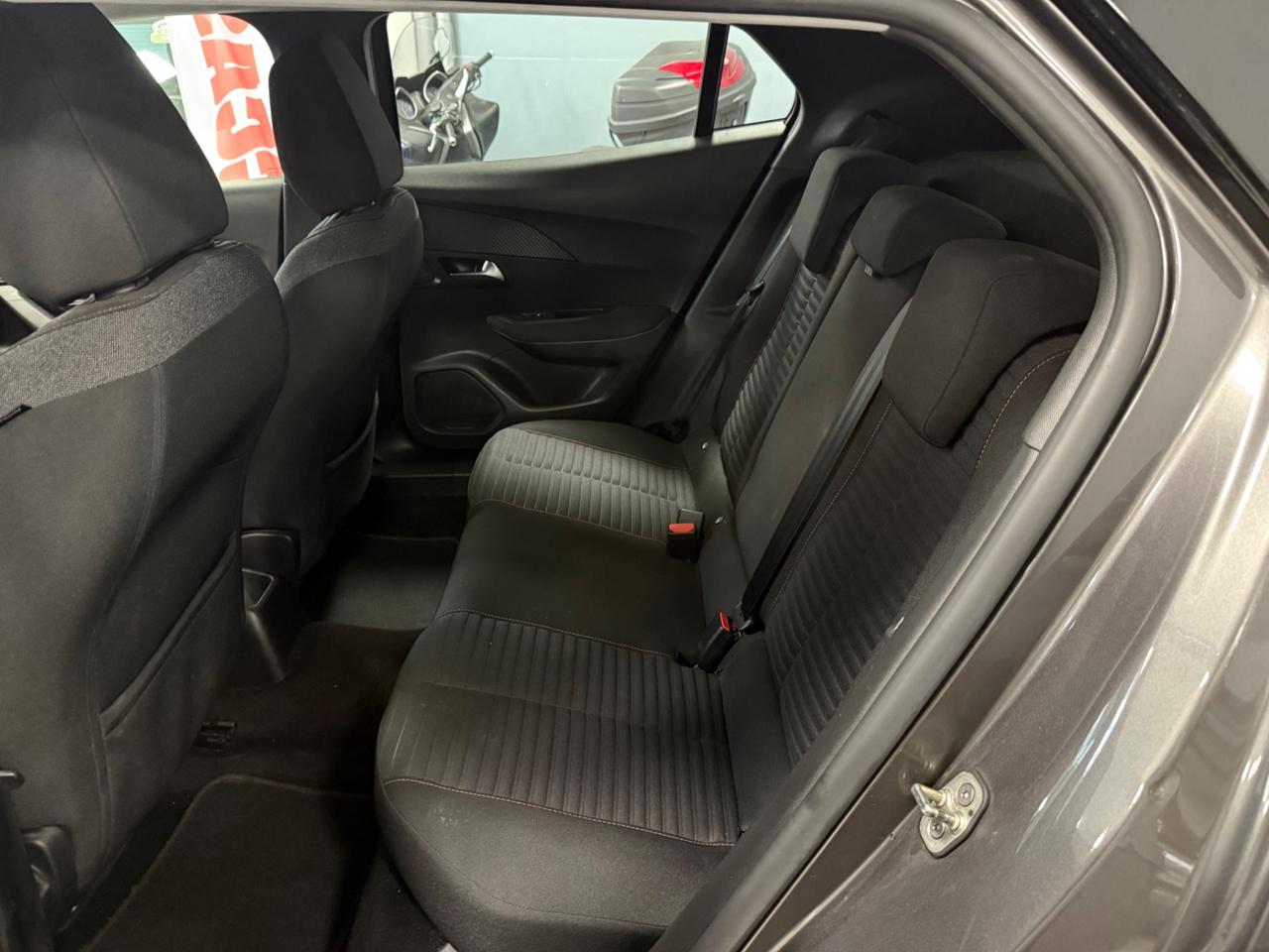 Peugeot 2008 PureTech 130 S&S EAT8 Allure Pack