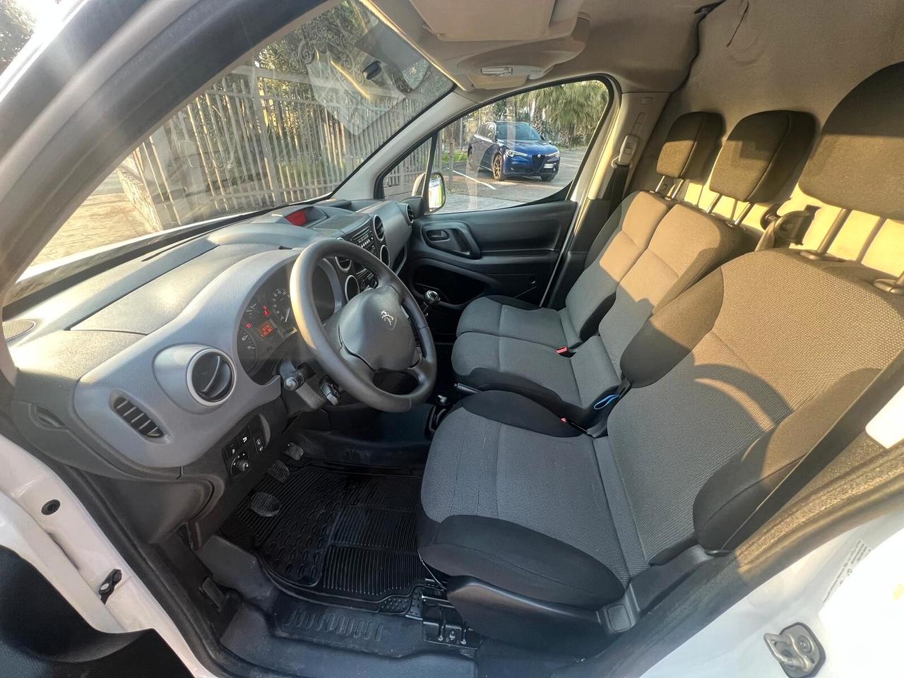 Peugeot Partner Tepee BlueHDi 100 Active