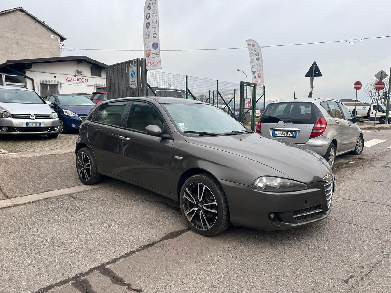 Alfa Romeo 147 1.6 16V TS 5 porte Black Line