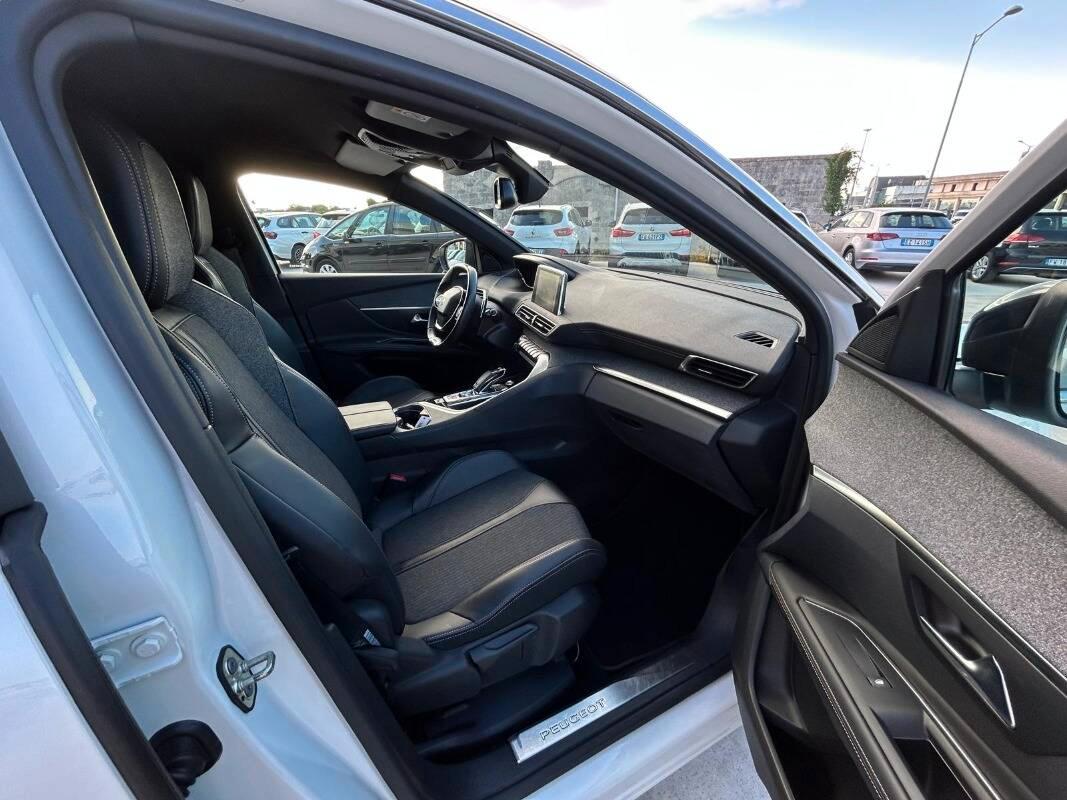 Peugeot 3008 1.5 bluehdi GT Line s&s 130cv eat8