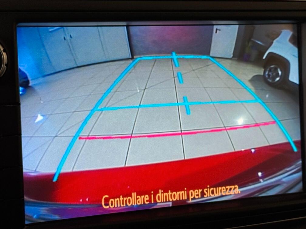 Toyota Yaris 5p 1.5h Style Hybrid aut Pano Navi Cam 16" Neopat