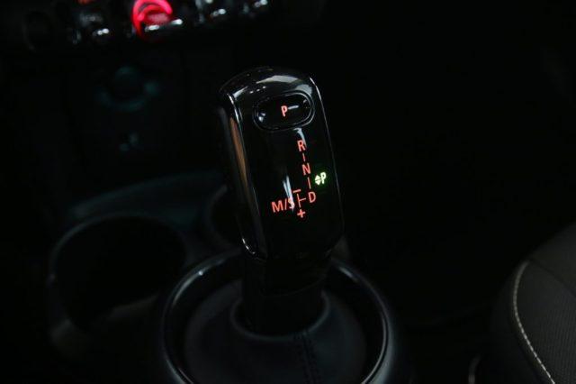 MINI Cooper 1.5 Cooper Essential 5 porte *SCONTO IMMEDIATO*
