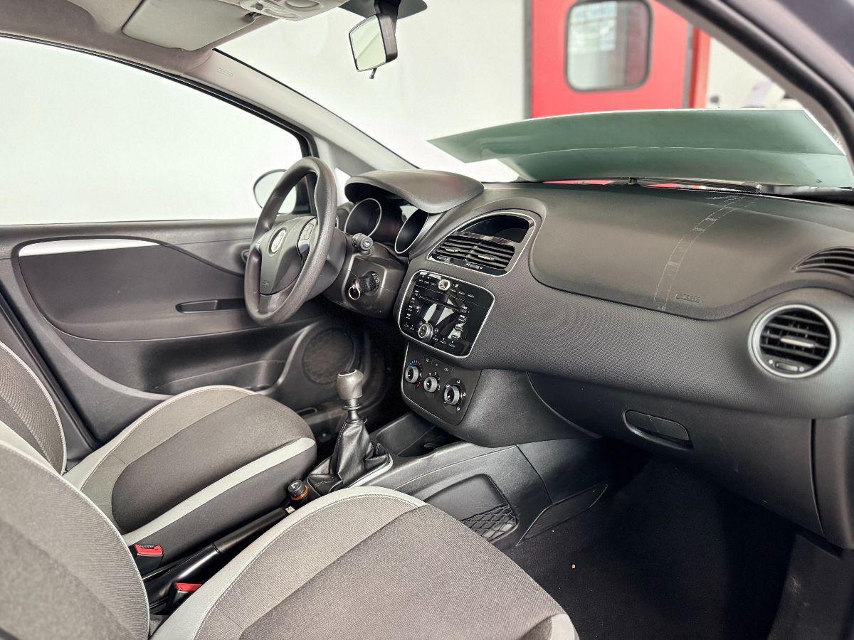 FIAT - Punto - 1.2 8V 5p. Lounge