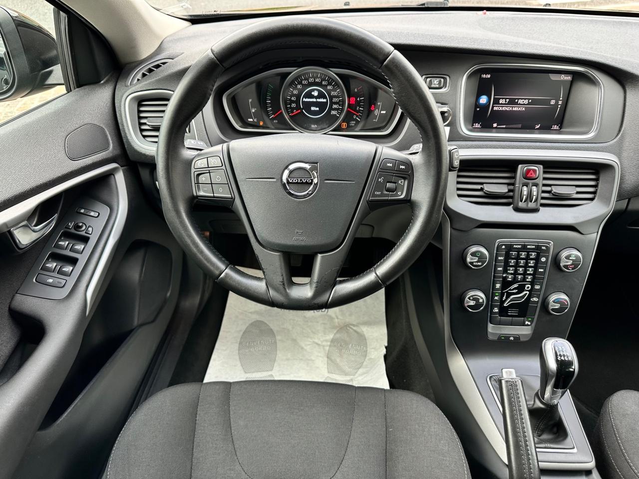 Volvo V40 2.0d 120Cv D2 Kinetic - Uniproprietario