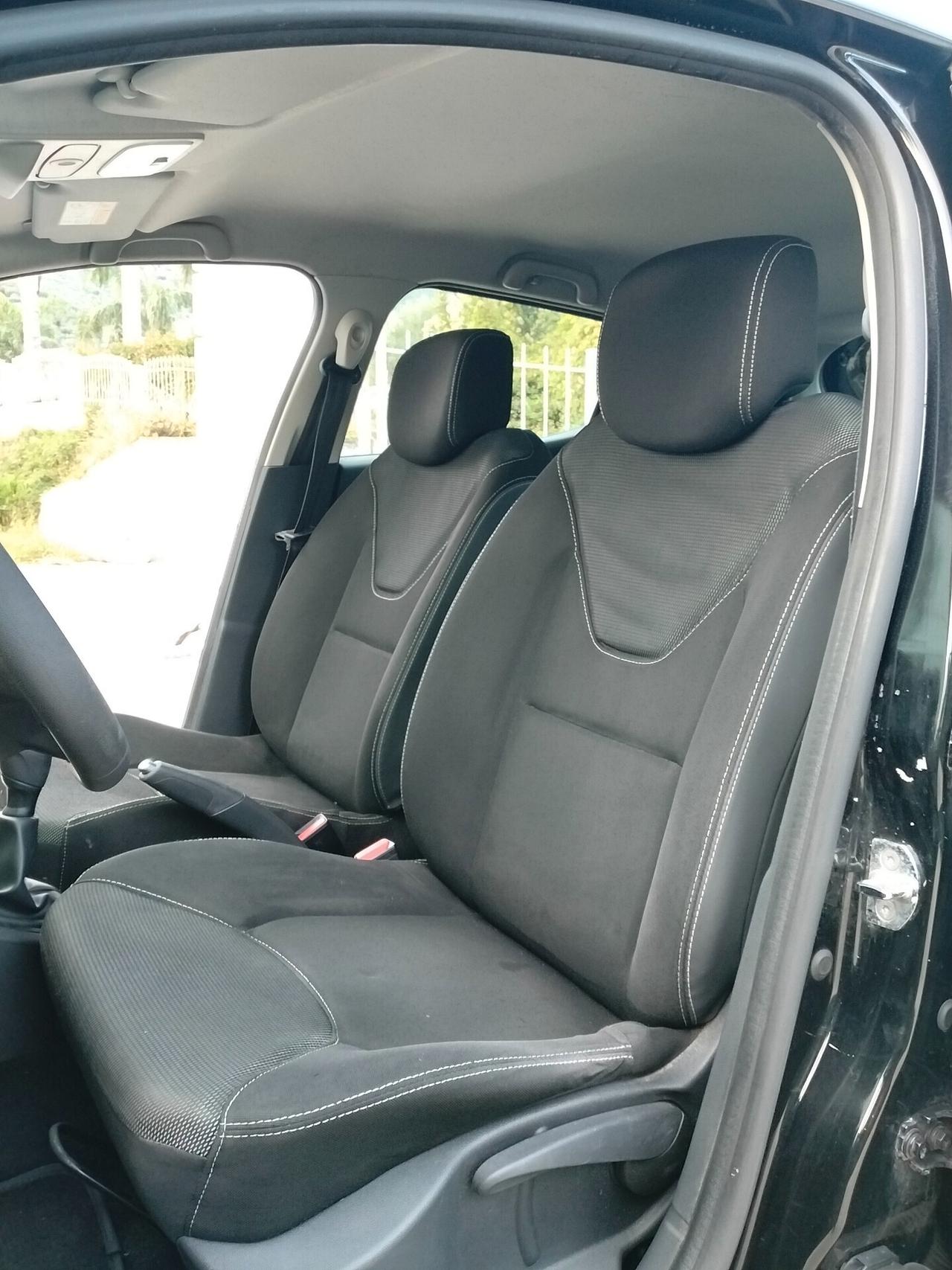 Renault Clio 1.2 75CV 5 porte Life