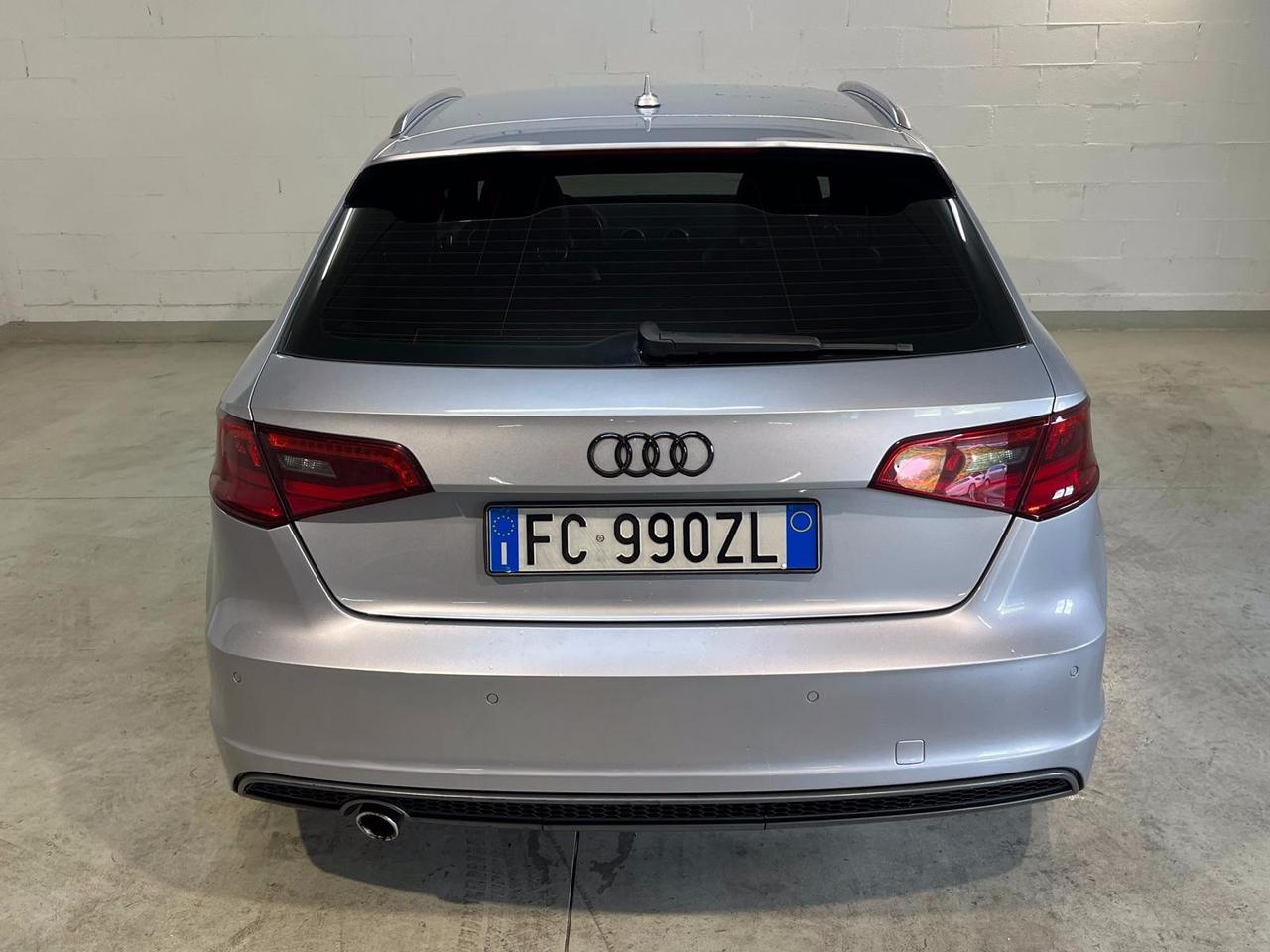 Audi A3 SPB 1.6 TDI clean diesel Attraction