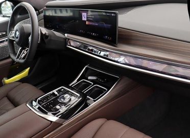 Bmw 740d xDrive Msport Pro - Tetto panoramico