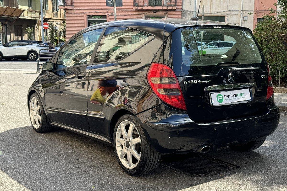 MERCEDES A 180 CDI Coupé Avantgarde