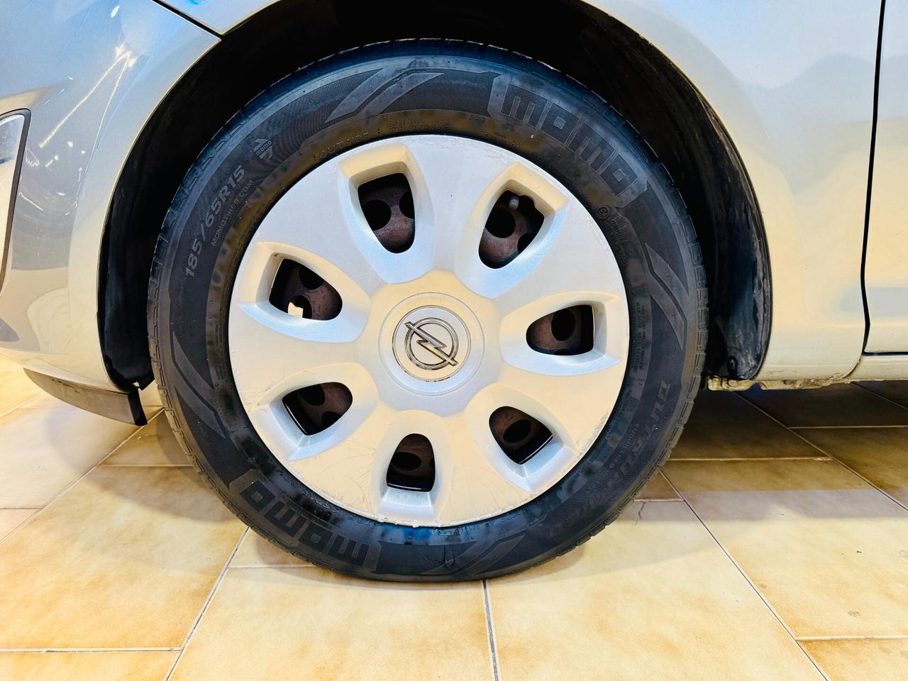 Opel Corsa 1.2 GPL 85CV 5 porte Ecotec