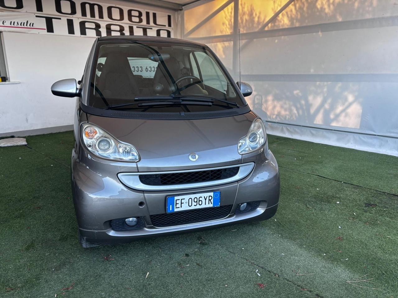 Smart ForTwo 52 kW MHD coupé White Tailor Made