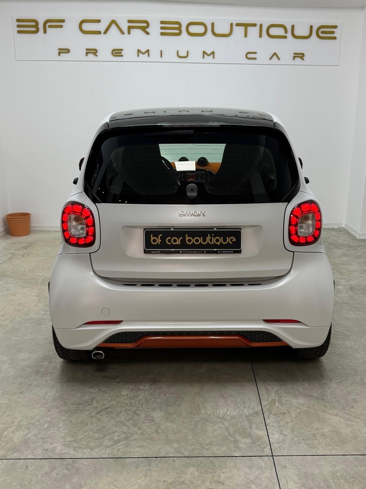 Smart ForTwo 0.9 Turbo twinamic Urbanrunner Brabus
