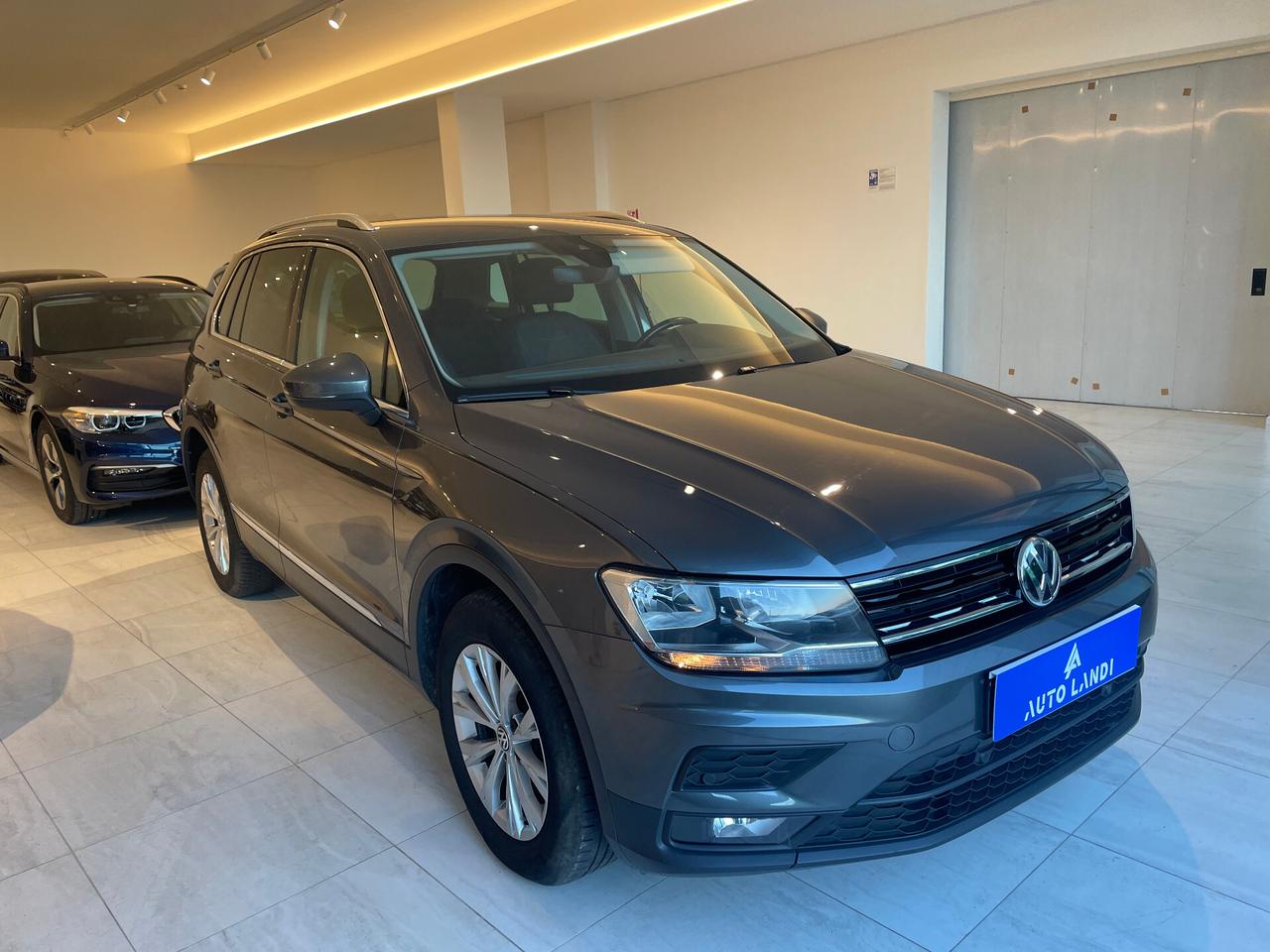 Volkswagen Tiguan 2.0 TDI SCR DSG 4MOTION Sport BMT