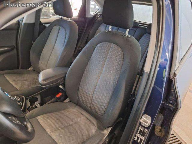 BMW 218 Serie 2 218d Active Tourer Business GG357JJ