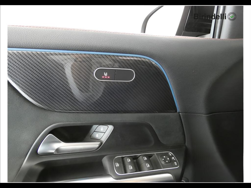 Mercedes-Benz GLA (H247) - GLA 200 d Automatic Premium