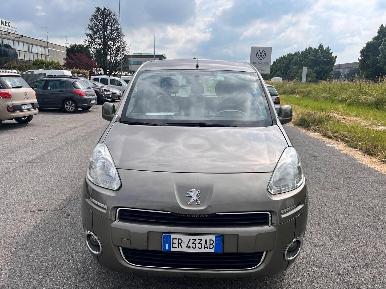 Peugeot Partner Tepee 1.6 HDi 92CV Outdoor