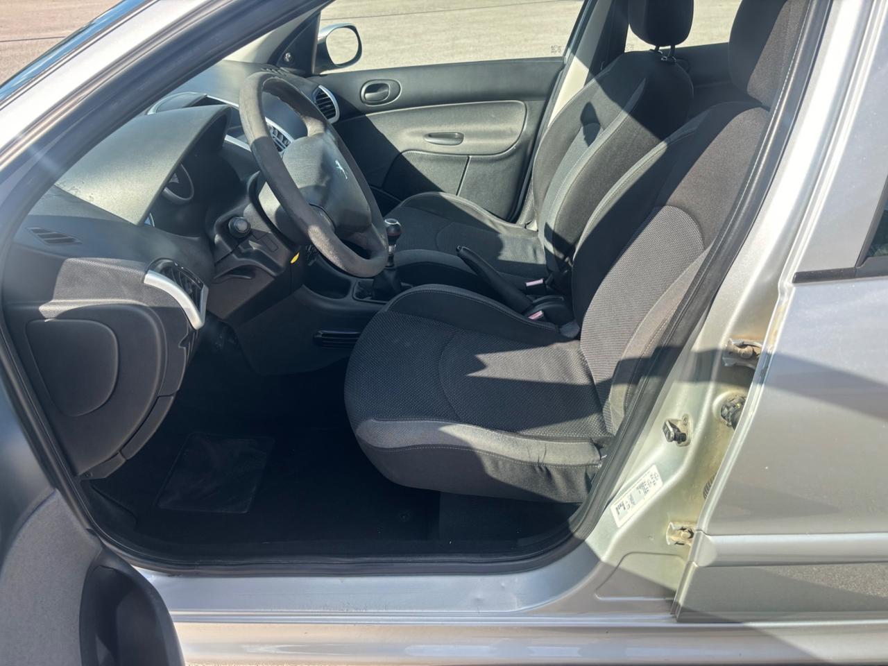 Peugeot 206 Plus 1.1 60CV 5p. Urban