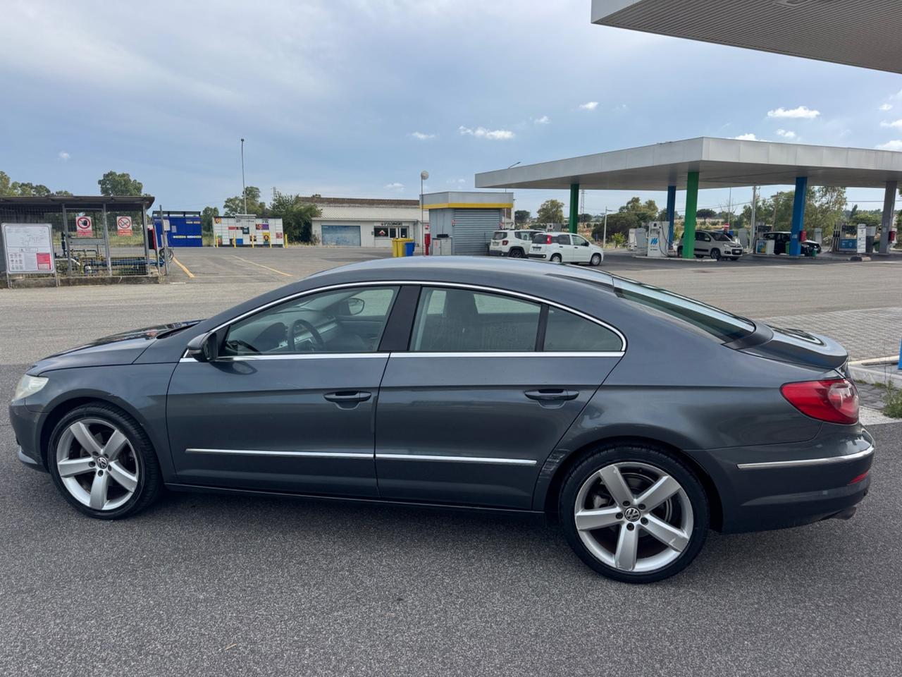Volkswagen Passat 2.0 TDI DPF Highline