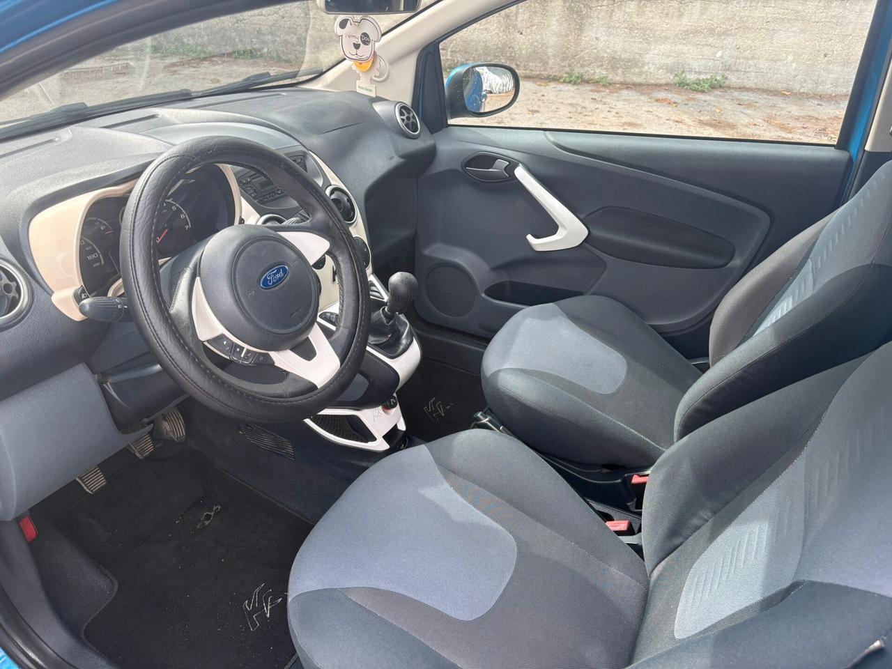 FORD KA 1.2 Individual - 2010
