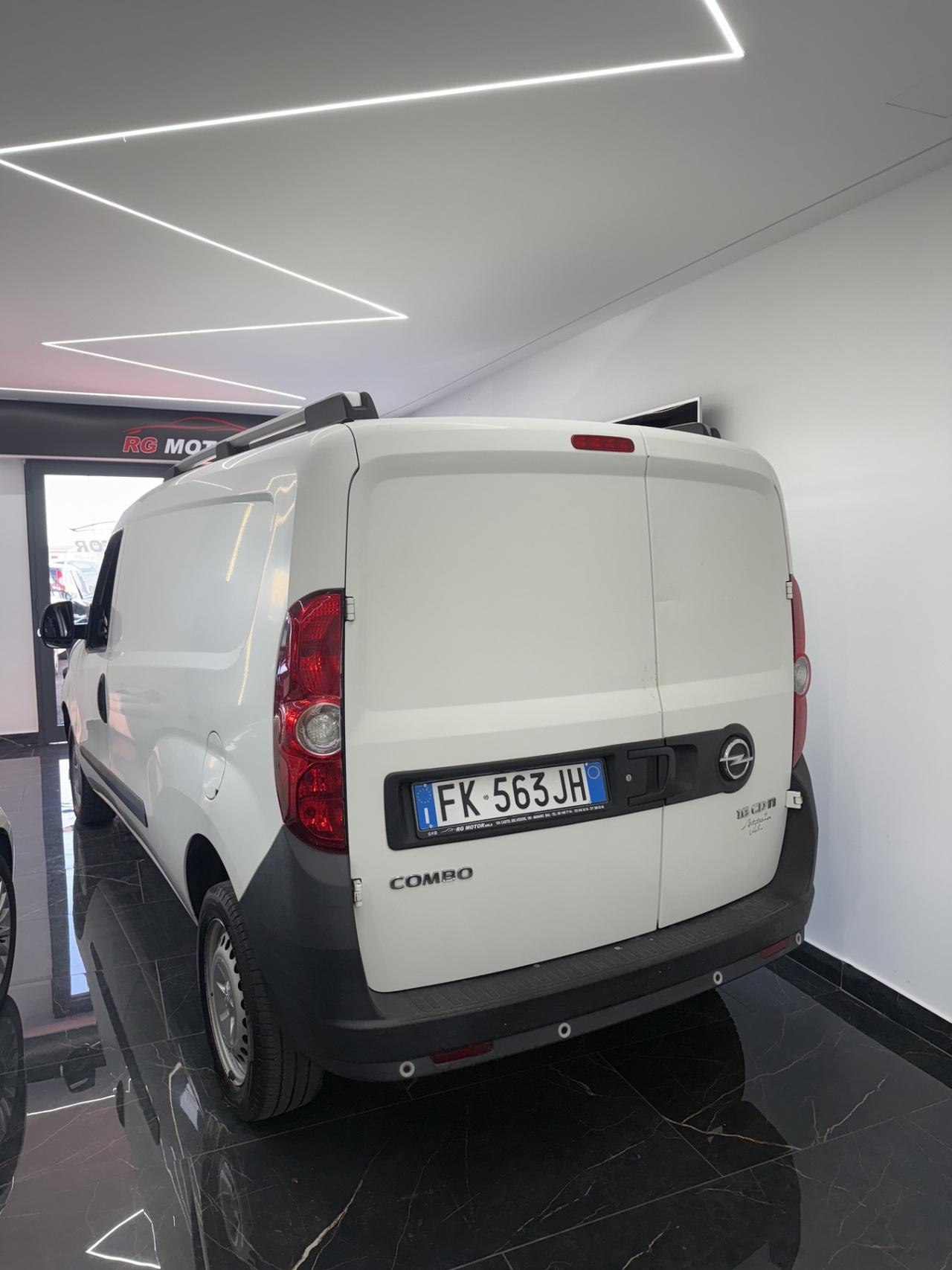 Opel Combo 1.6 CDTI 120CV EcoFLEX PC-TA Van (1000kg) E6