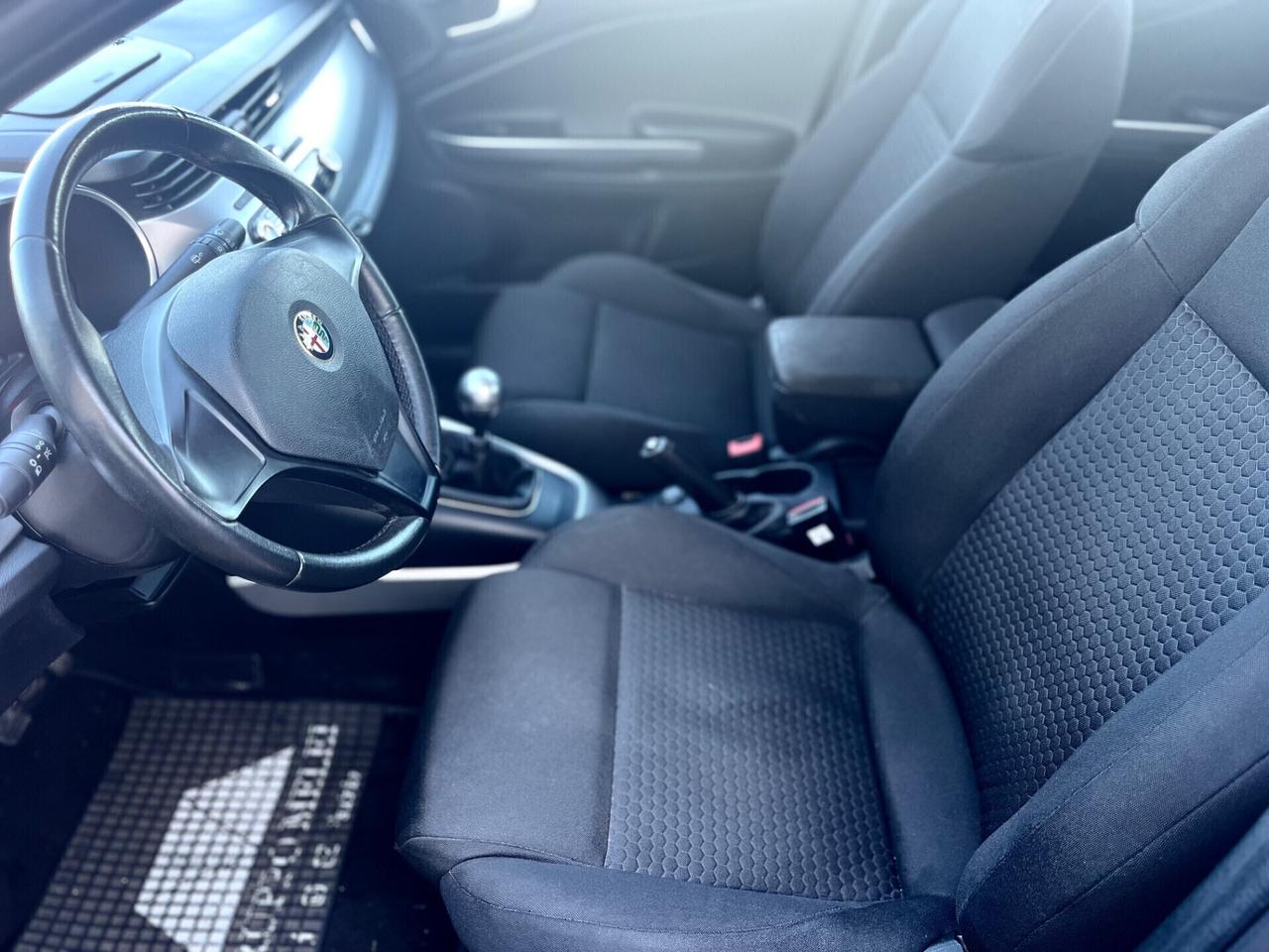 Alfa Romeo Giulietta 1.4 Turbo 105 CV Progression