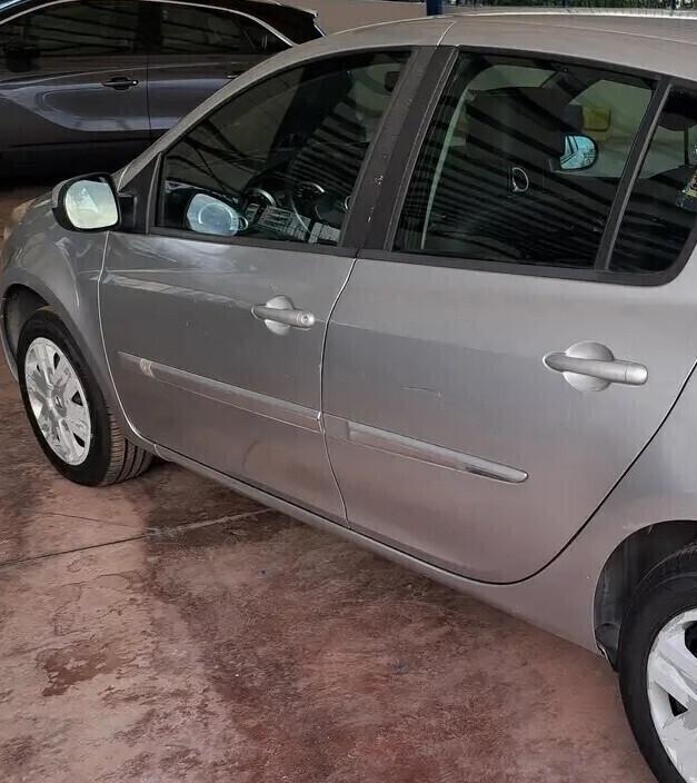 Renault Clio 1.2 16V