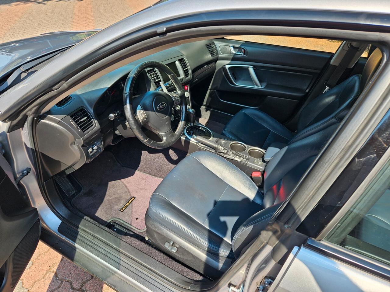 Subaru OUTBACK 2.5i 16V AT 79GP Bi-F. Bl. Lim. - GPL