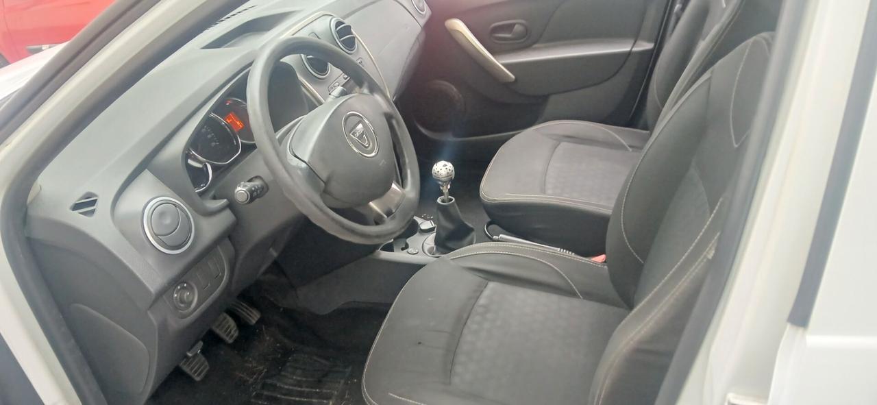 Dacia Nuova Sandero 1.2 GPL neopatentati