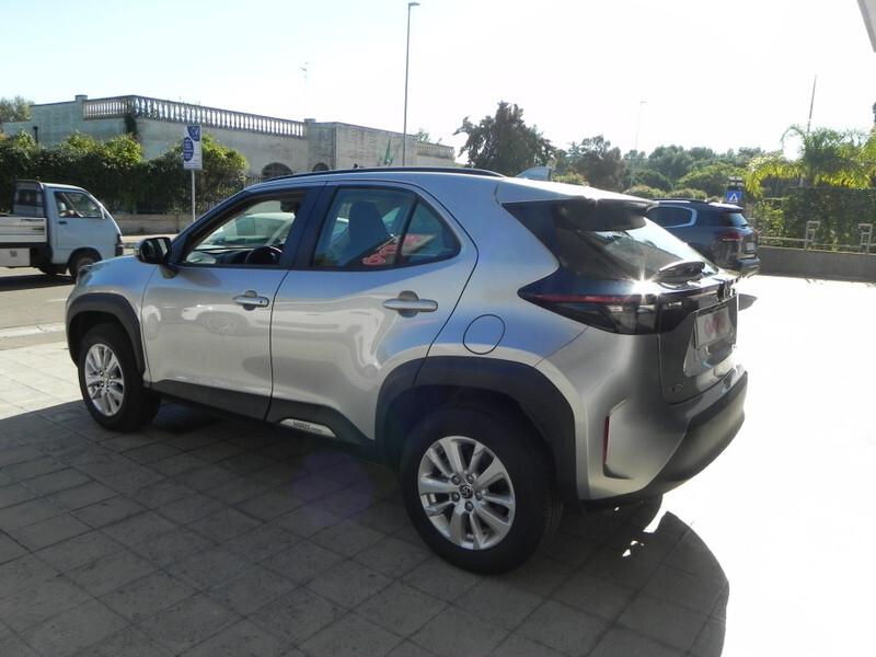 Toyota Yaris Cross 1.5 Hybrid 5p. E-CVT Active *PACK BUSINESS*