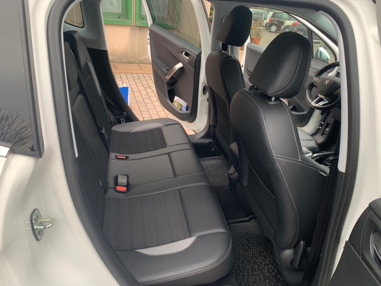 Peugeot 2008 1.6 e-HDi 92 CV Stop&Start Allure